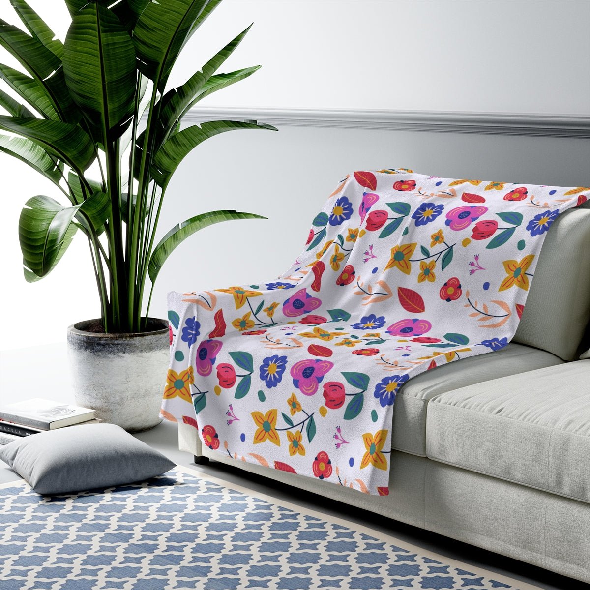 Bright Flowers Velveteen Plush Blanket - Super Soft, Warm & Cozy - We Love Your Gift