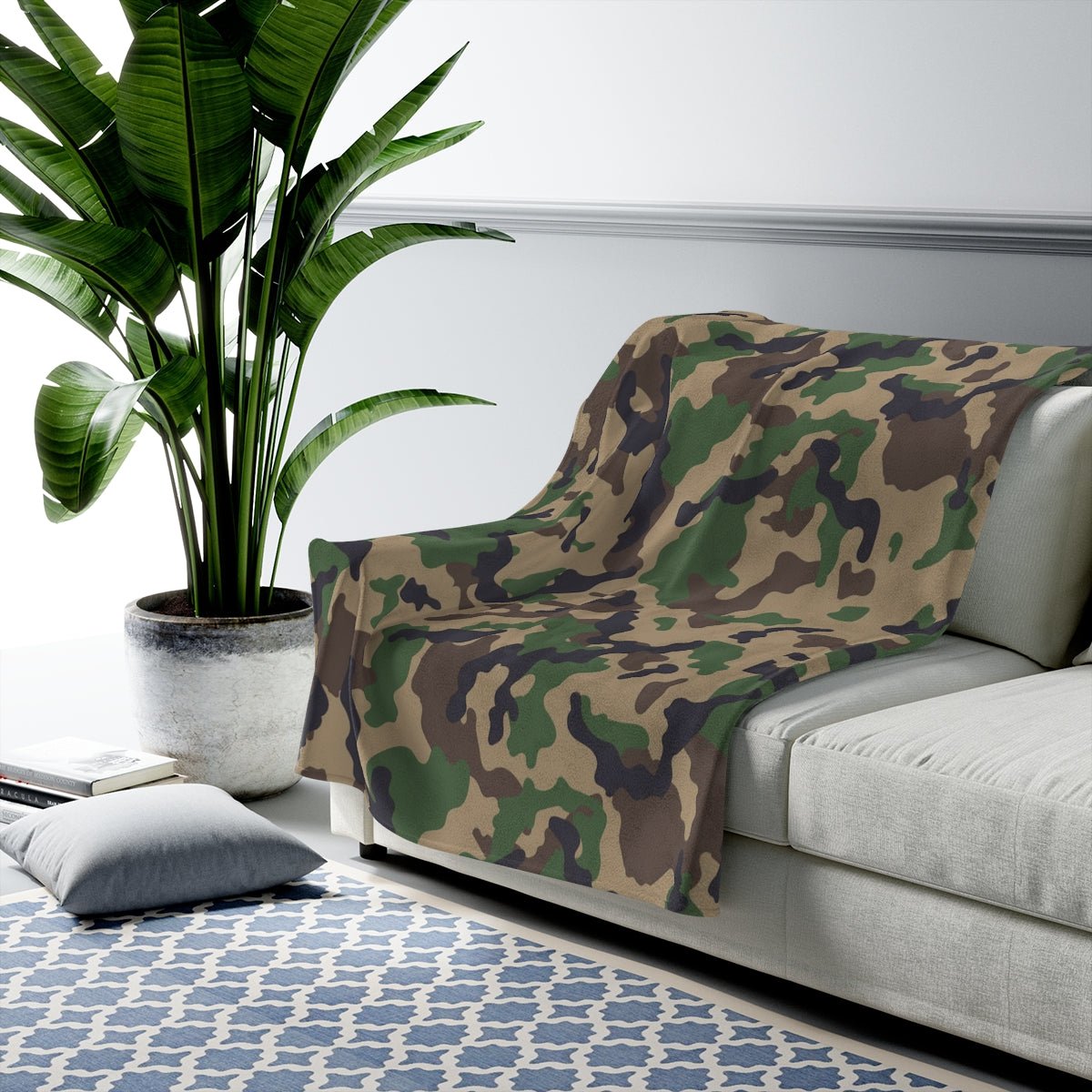 Camouflage Velveteen Plush Blanket - Super Soft, Warm & Cozy - We Love Your Gift