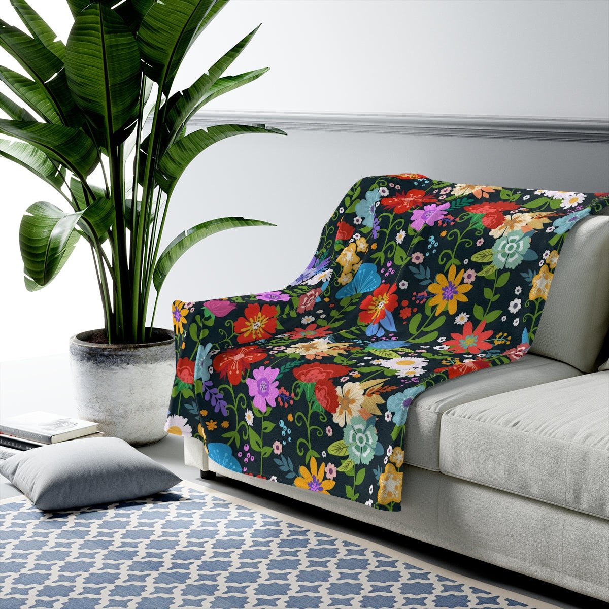 Colorful Flowers Velveteen Plush Blanket - Super Soft, Warm & Cozy - We Love Your Gift