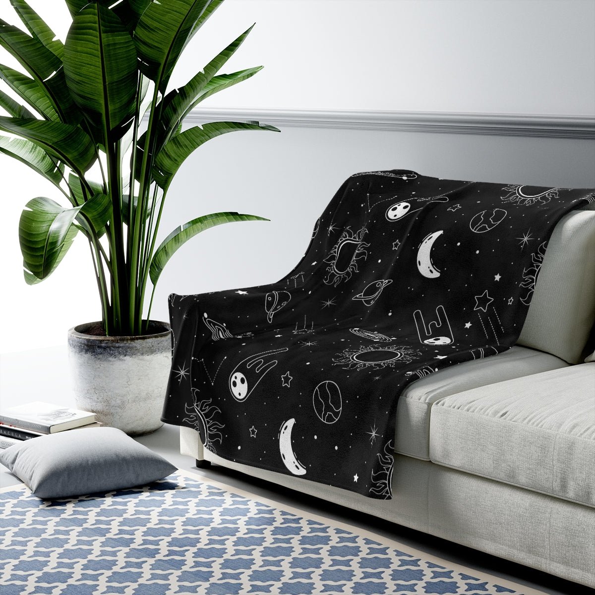 Space Velveteen Plush Blanket - Super Soft, Warm & Cozy - We Love Your Gift