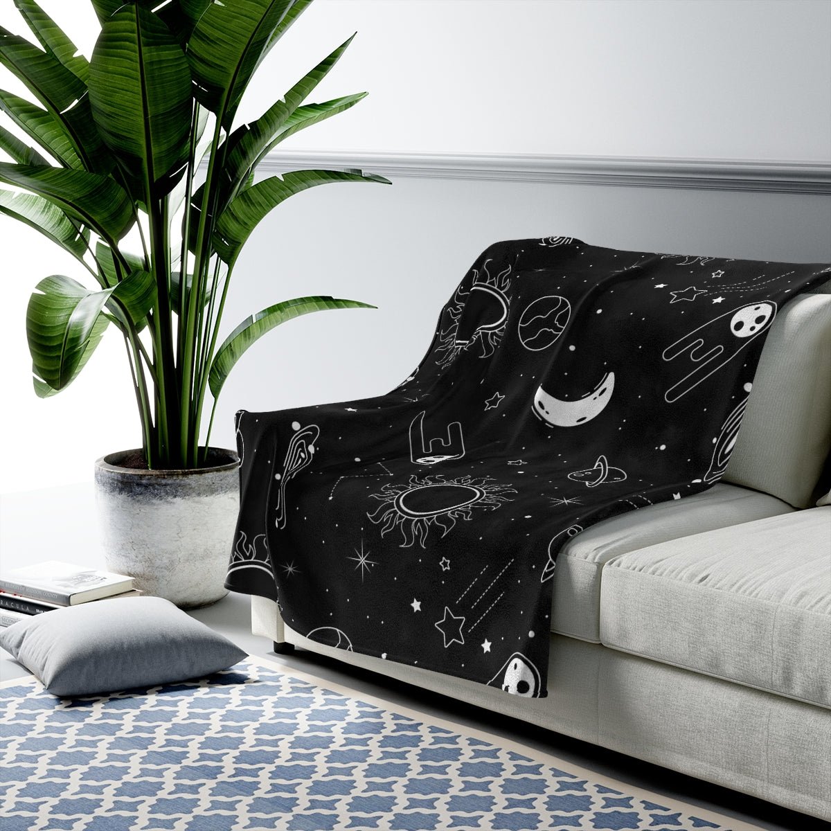 Space Velveteen Plush Blanket - Super Soft, Warm & Cozy - We Love Your Gift