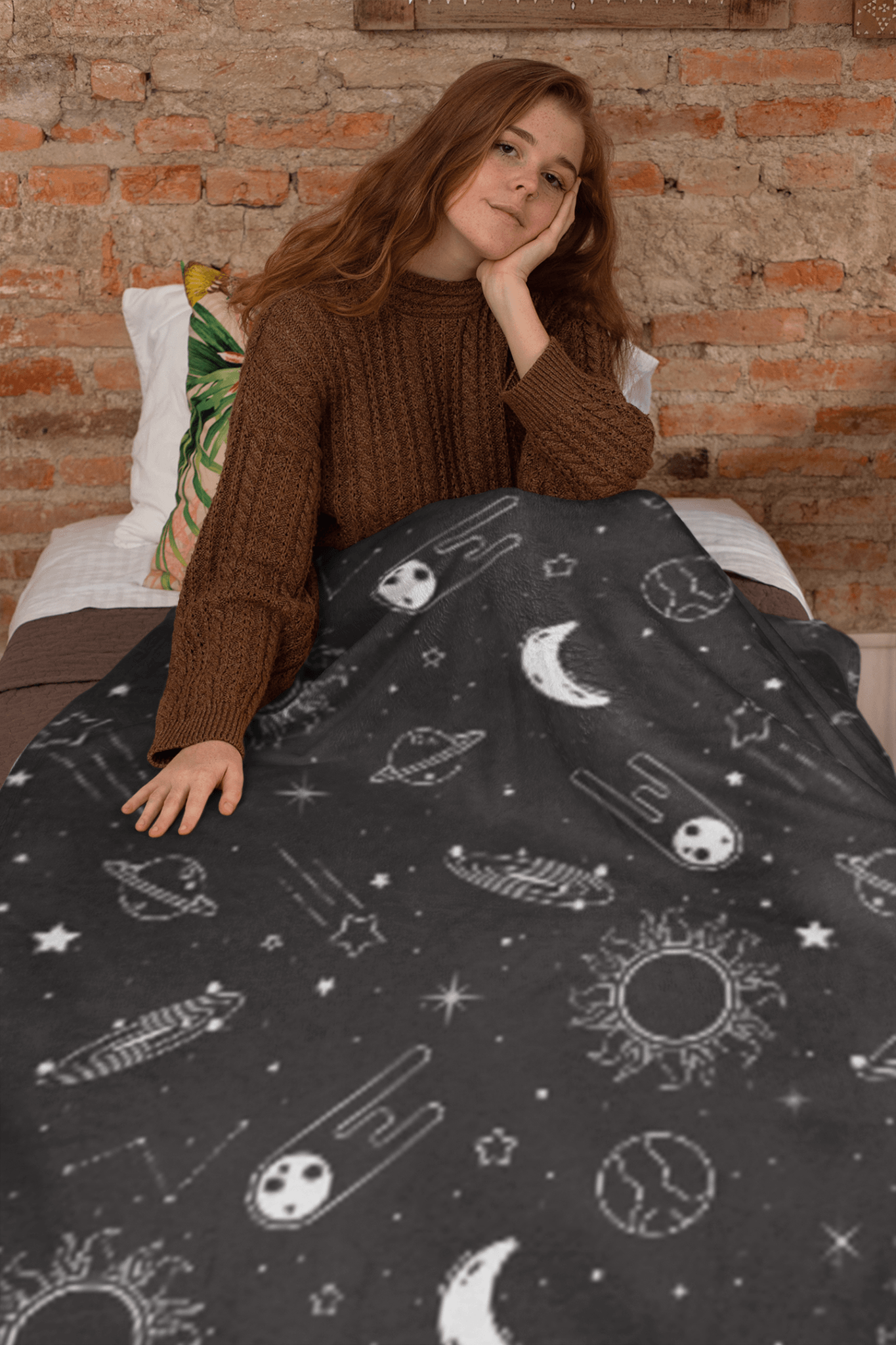 Space Velveteen Plush Blanket - Super Soft, Warm & Cozy - We Love Your Gift